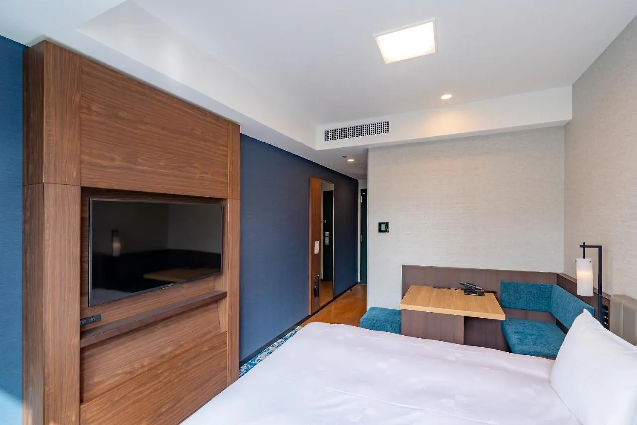 The Royal Park Canvas - Kobe Sannomiya Hotel